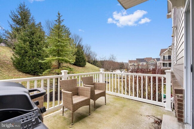 Building Photo - 133 Shilling Ave