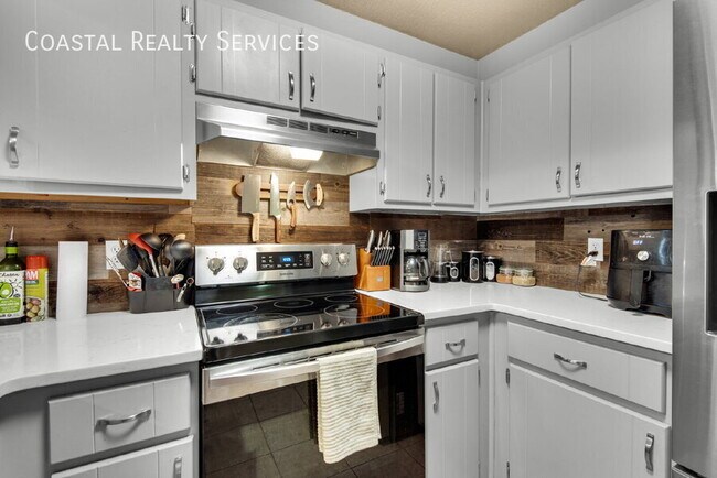 Building Photo - 248 Terrance Ln