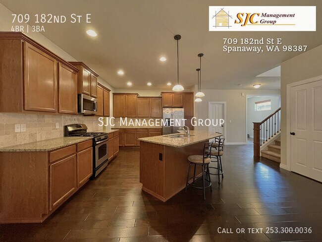 Building Photo - 709 182nd St E