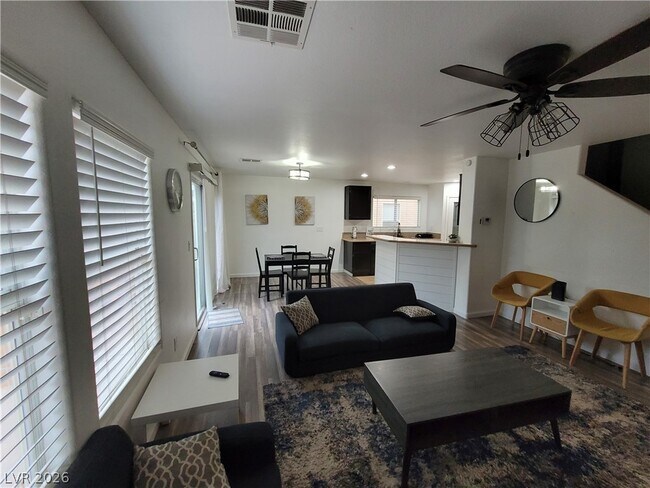 Building Photo - 6213 Capehart Falls St