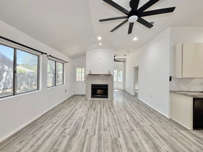 Building Photo - 8008 Indian Bend