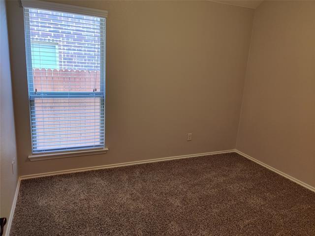 Building Photo - 9901 Pronghorn Rd