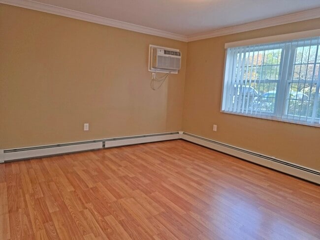 Building Photo - 80 A Washington Park Dr