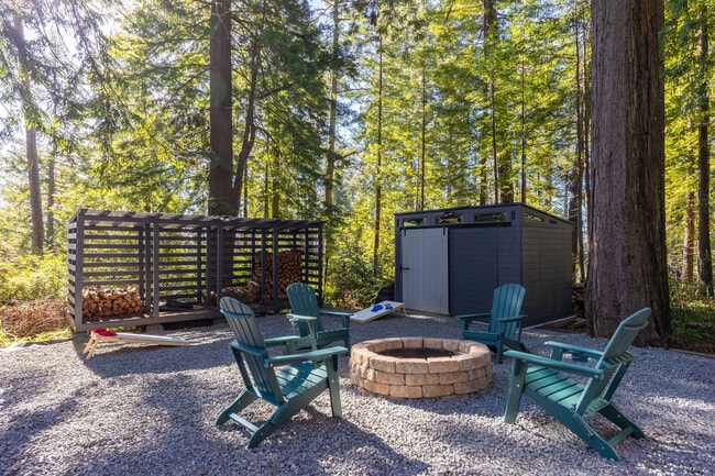 Building Photo - 22000 Timber Cove Rd