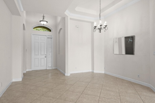 Building Photo - 411 NW Sheffield Cir