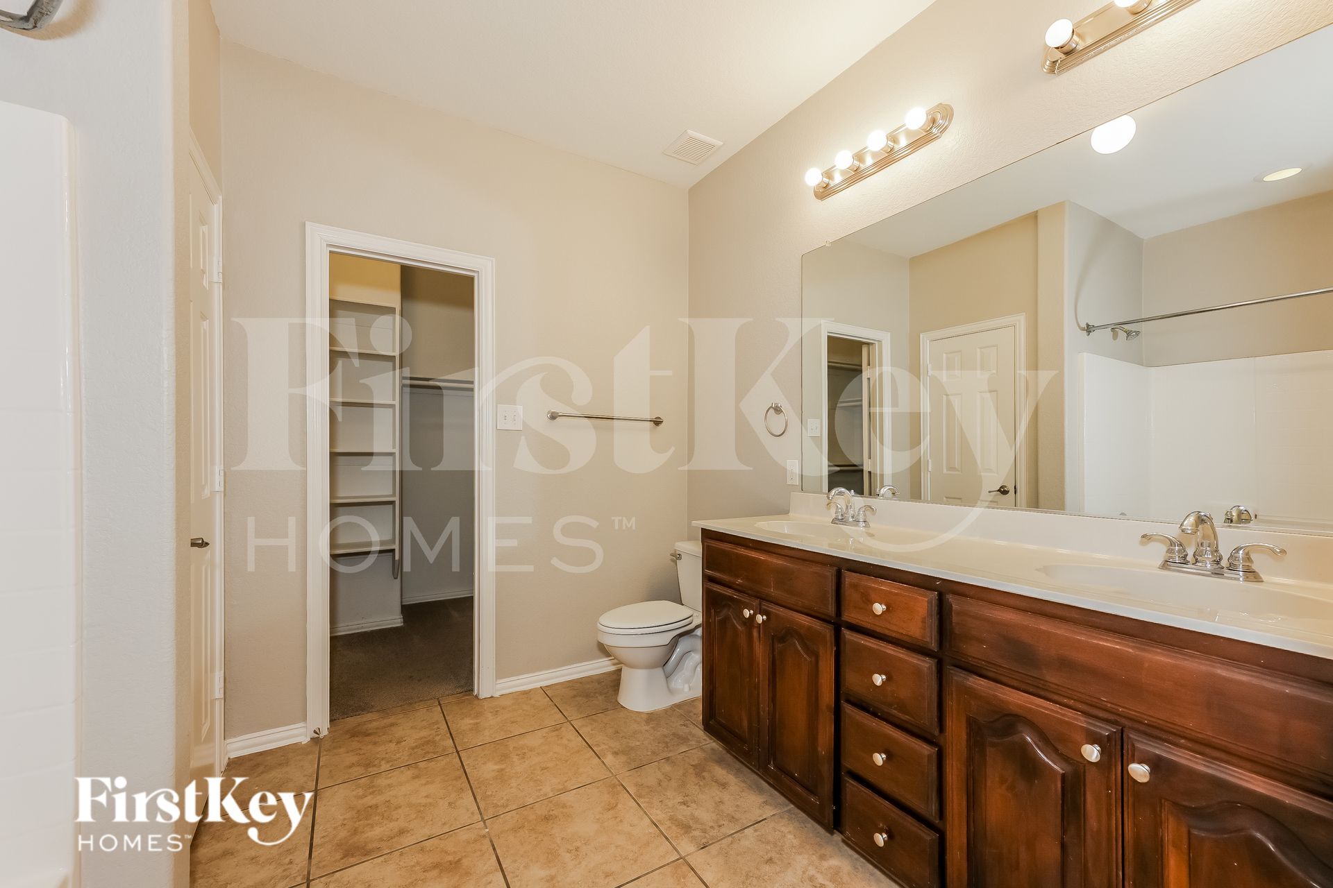 Building Photo - 3040 Thicket Bend Ct