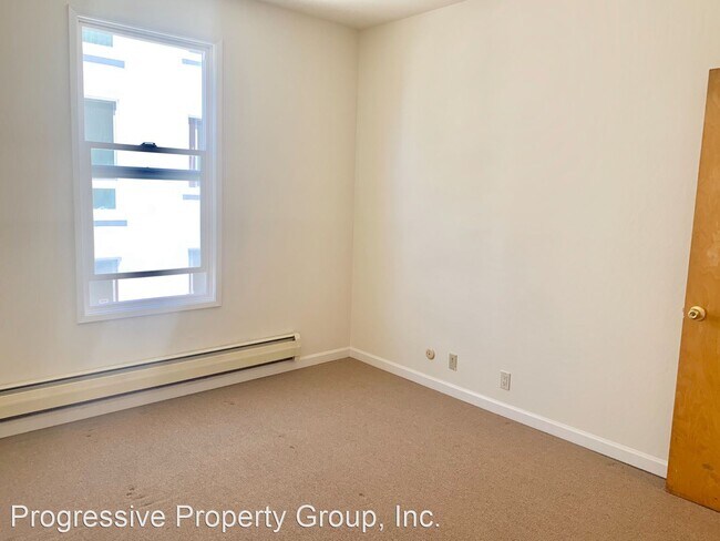 Building Photo - 1324 Jackson St