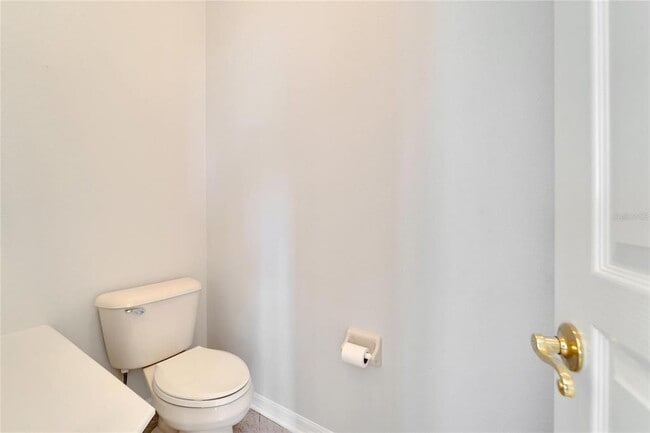 Building Photo - 5604 Skimmer Dr
