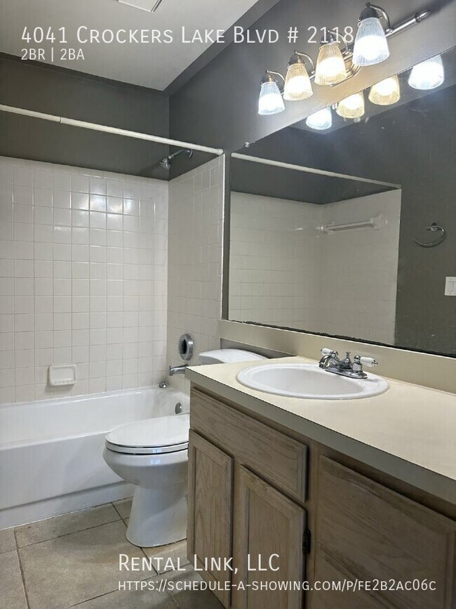 Building Photo - 4041 Crockers Lake Blvd