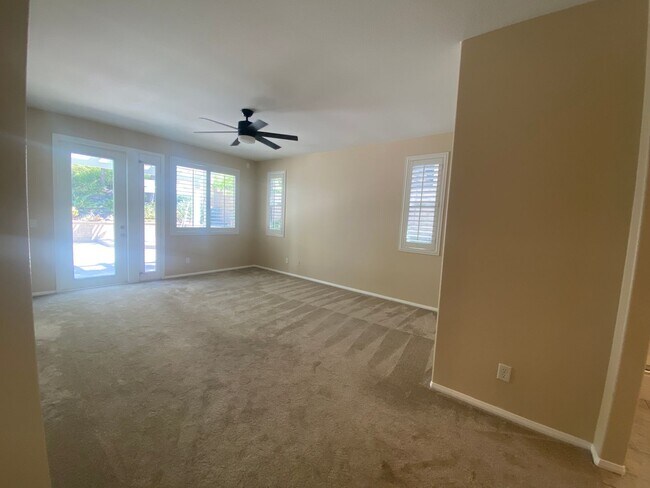 Building Photo - Single Story in Greer Ranch