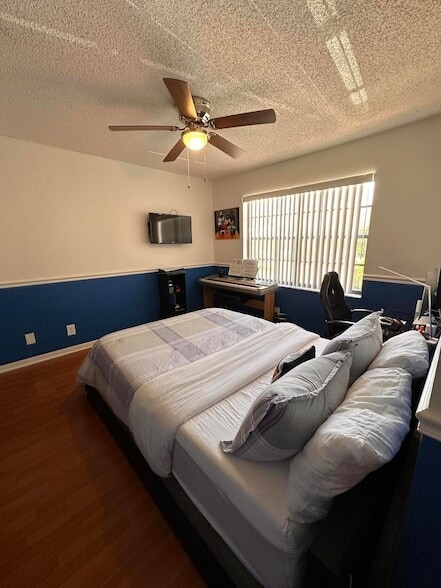 Building Photo - 1728 Shoreside Cir
