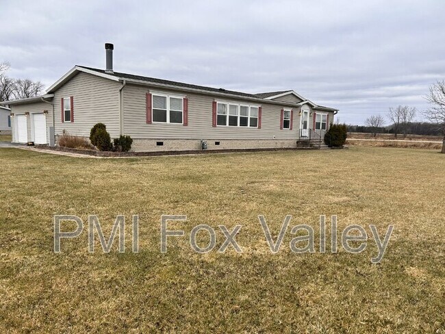 Building Photo - 5024 Shamrock Way