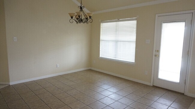 Building Photo - 5404 Hunters Ridge Trail