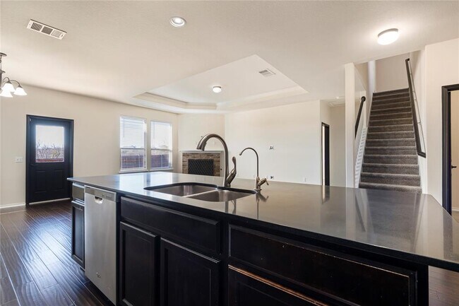 Building Photo - 12000 Kincardine Way