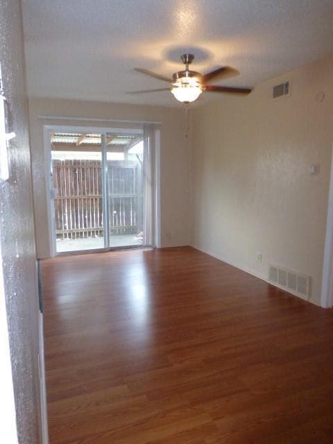 Building Photo - 409 Cliff Dr