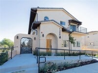 Building Photo - 1308 Stevens Ave