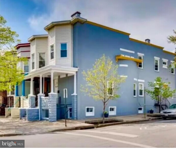Primary Photo - 236 E 25th St
