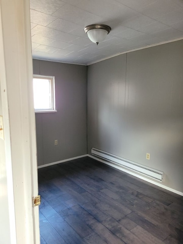 Building Photo - 511 W Centre St