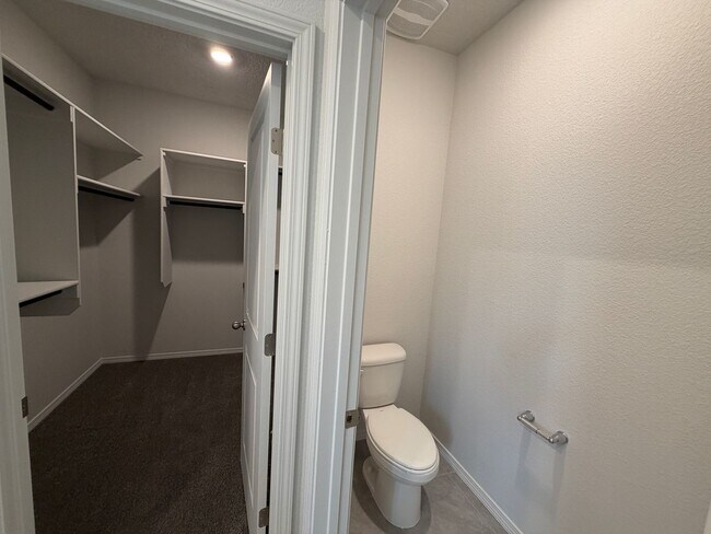 Building Photo - New Build 3 Bedroom Single Story Home Available Near Unser Blvd NE & Northern Blvd NE in Rio Rancho!