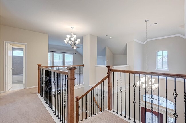 Building Photo - 2111 Post Oak Ct