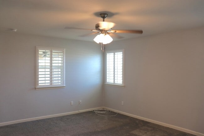 Building Photo - 1884 Clover Drive