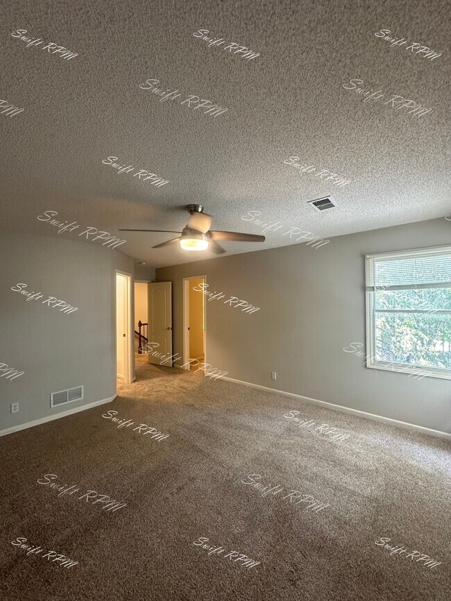 Building Photo - 9128 W 132nd Terrace