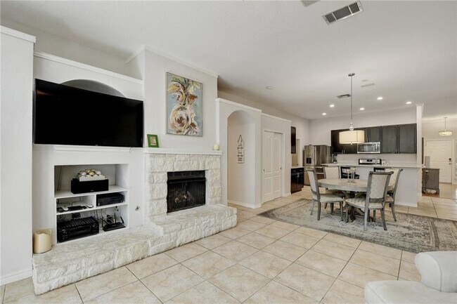 Building Photo - 8905 Colberg Dr