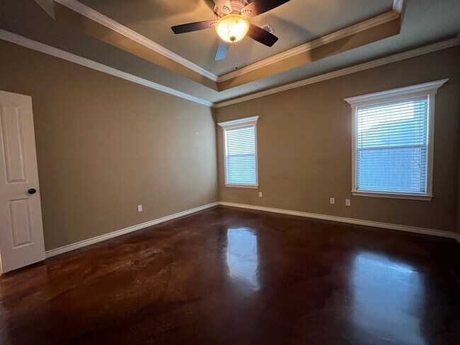 Building Photo - Available Now: 4 Bedroom Single Family Home: Midway ISD:  Move in Special