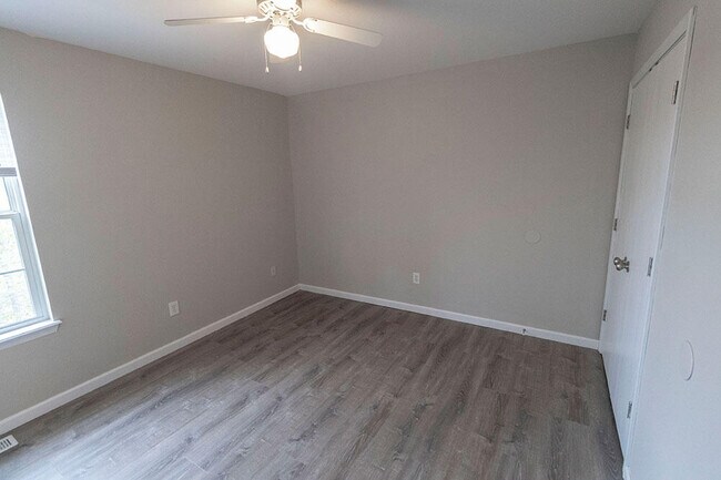 Building Photo - 5810 Canaveral Dr