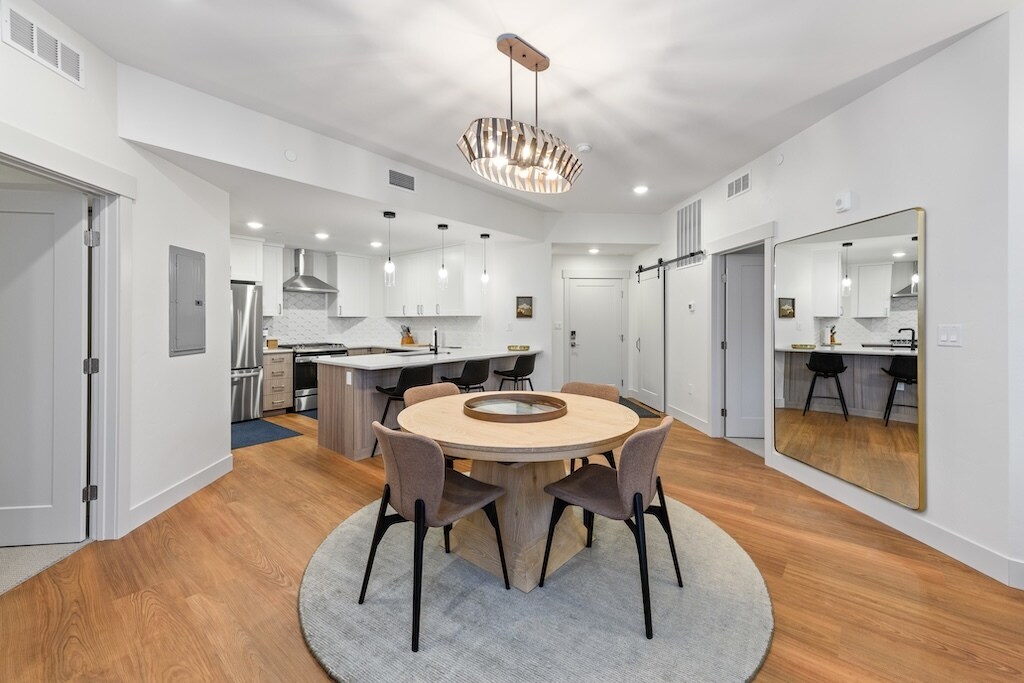 Building Photo - 144 Ski Idlewild Rd