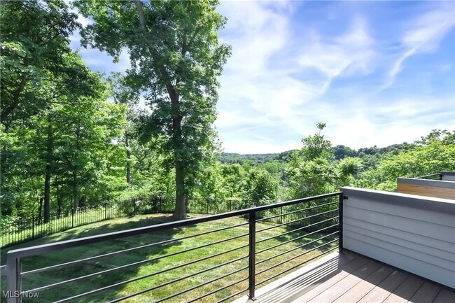 Building Photo - 18875 Riversouth Ter