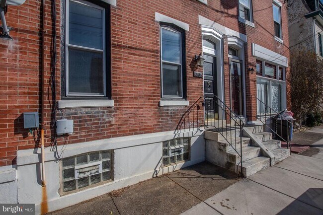 Building Photo - 4707 Smick St