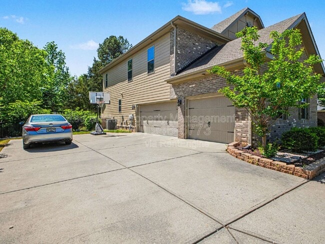 Building Photo - 8742 Whitehawk Hill Rd