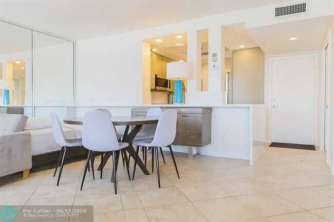 Building Photo - 6000 N Ocean Blvd