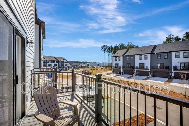 Building Photo - 236 Somerset Acrs Dr