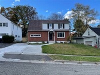 Building Photo - 504 Torrance Ave