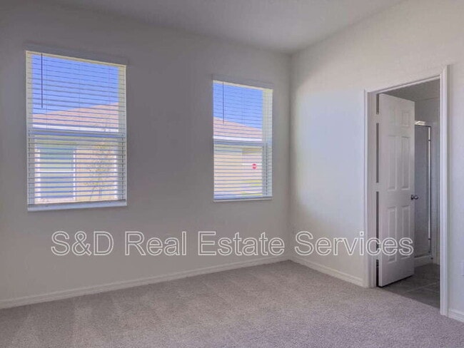 Building Photo - 8476 Monterey Pne Wy