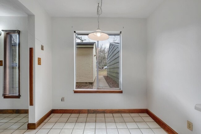 Building Photo - 3128 Blairstone Ct