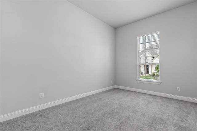 Building Photo - 609 Artesian Dr
