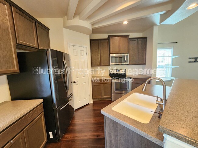 Building Photo - 11423 Sea Gull Ct