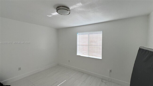 Building Photo - 1132 NW 125th Path