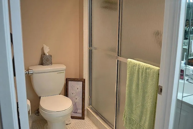 Building Photo - 290 174th St St