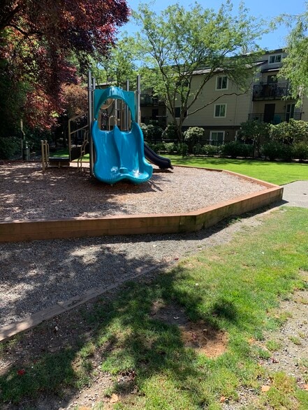 Playyard - 15821 Leary Way