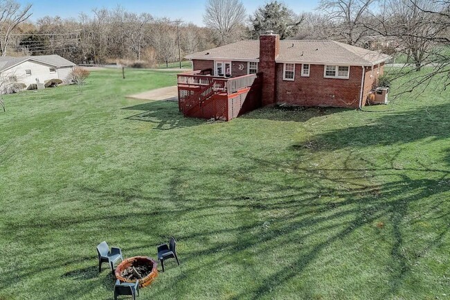 Building Photo - 1511 Stewarts Ferry Pike