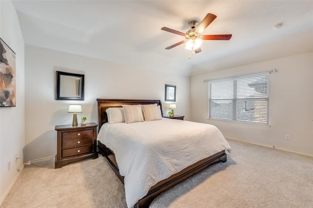 Building Photo - 2281 Miramar Dr