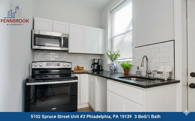 Building Photo - 5102 Spruce St