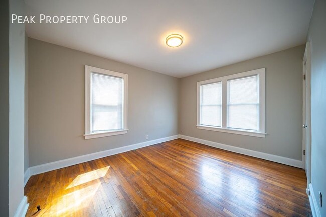 Building Photo - Available Now! Newly Renovated 3 Bedroom D...