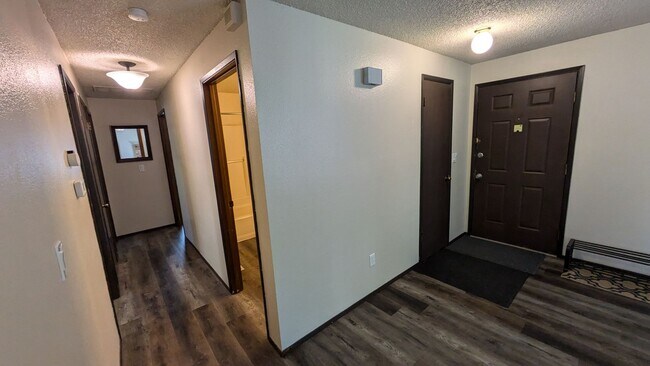 Building Photo - 801 Barksdale Ave