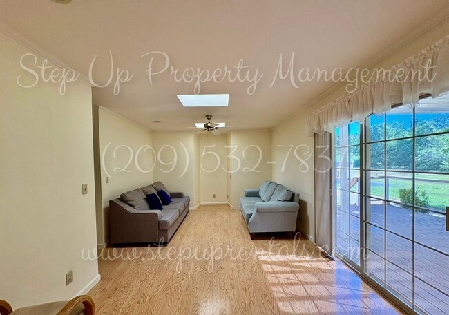 Building Photo - Spacious Curtis Creek Ranch Home in a Quiet Cul-de-Sac with Large Garage & Private Outdoor Space