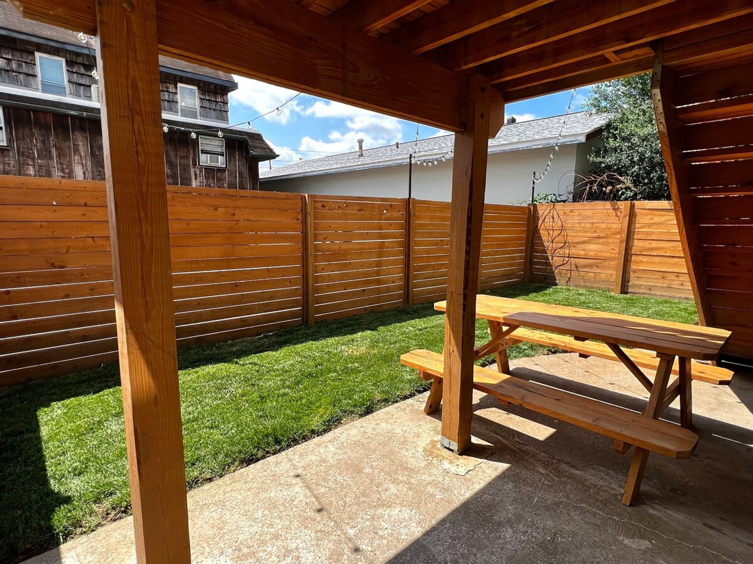 Building Photo - 1509 Clark St